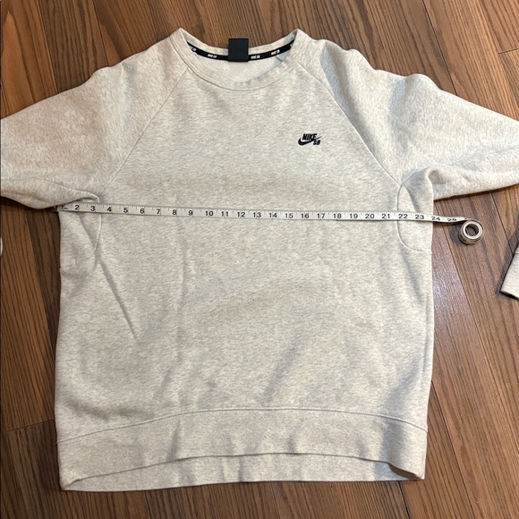Ladies Nike SB Sweater - Picture 7 of 8